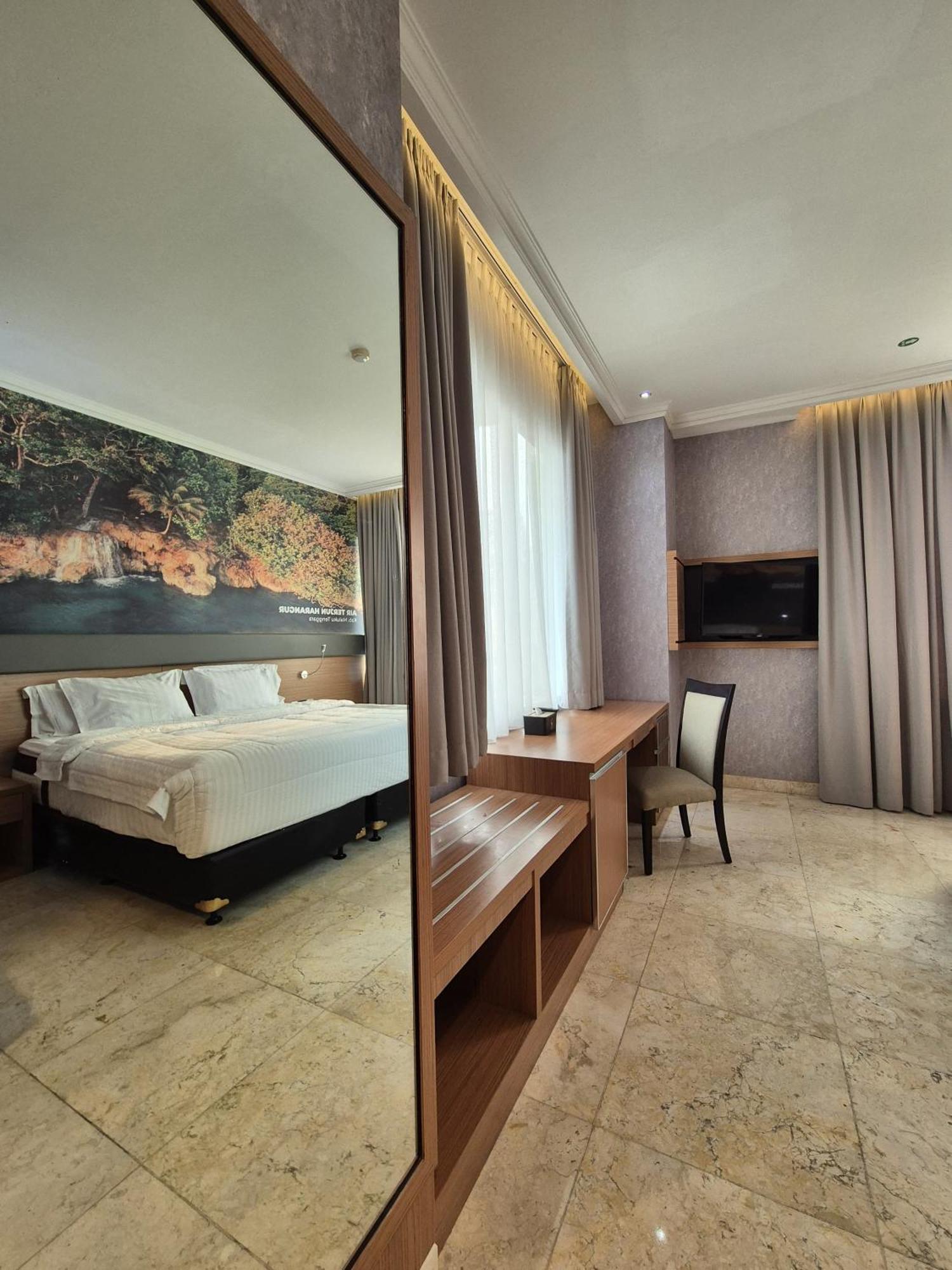 Giia Maluku Hotel Thamrin Jakarta Exterior photo