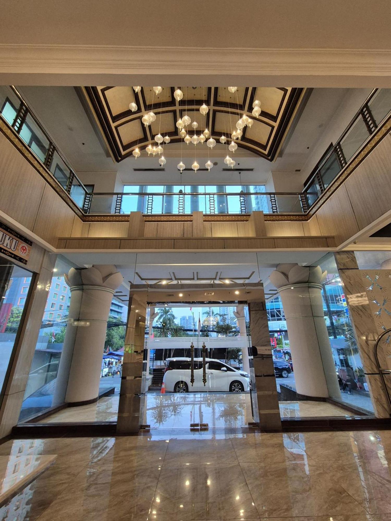 Giia Maluku Hotel Thamrin Jakarta Exterior photo